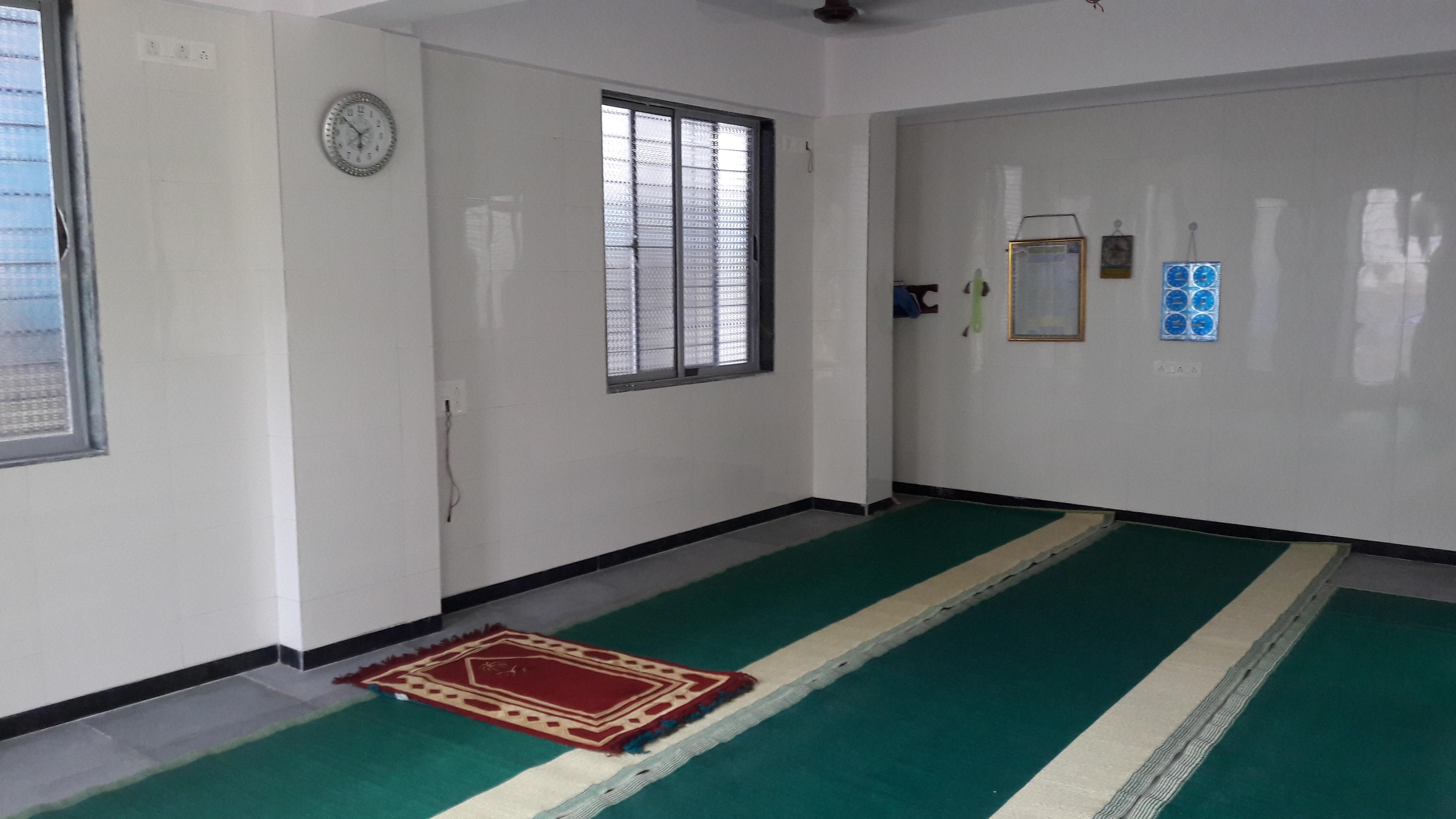 1st floor masjid area